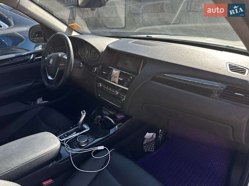 Внедорожник / Кроссовер BMW X3 2016 в Киеве