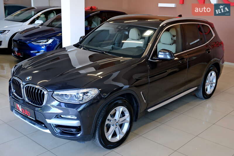 Внедорожник / Кроссовер BMW X3 2020 в Одессе