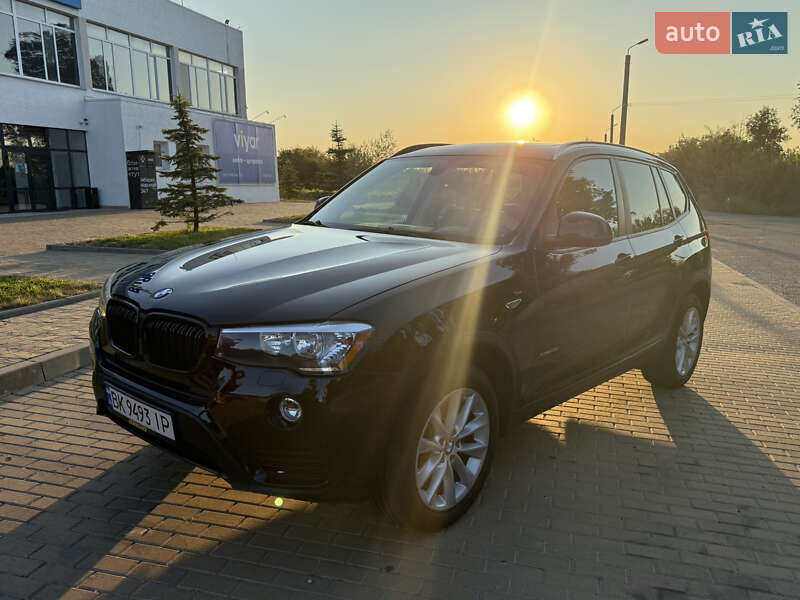 Внедорожник / Кроссовер BMW X3 2015 в Ровно