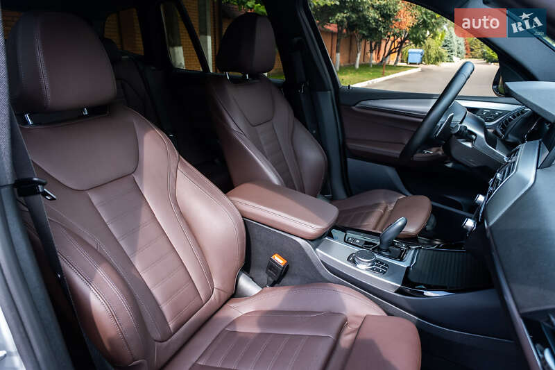 Внедорожник / Кроссовер BMW X3 2018 в Киеве