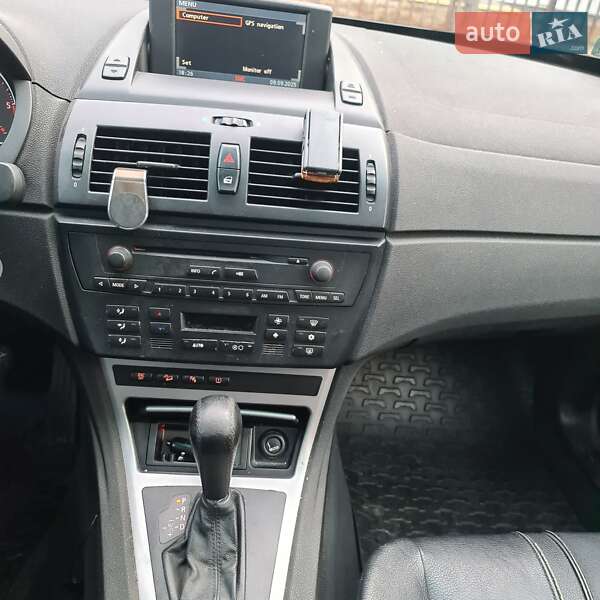 Внедорожник / Кроссовер BMW X3 2004 в Полтаве
