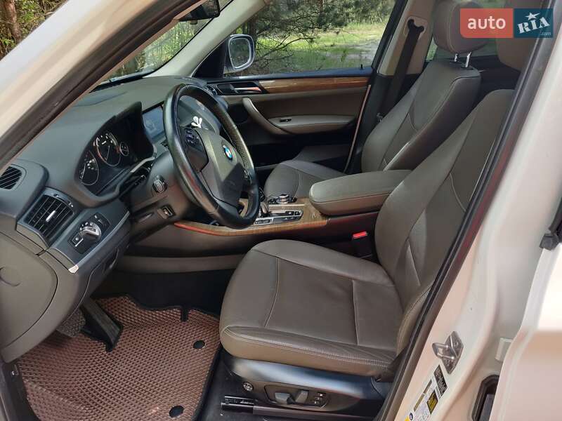 Внедорожник / Кроссовер BMW X3 2012 в Славутиче