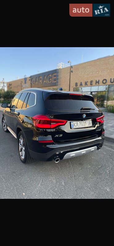 Внедорожник / Кроссовер BMW X3 2020 в Киеве
