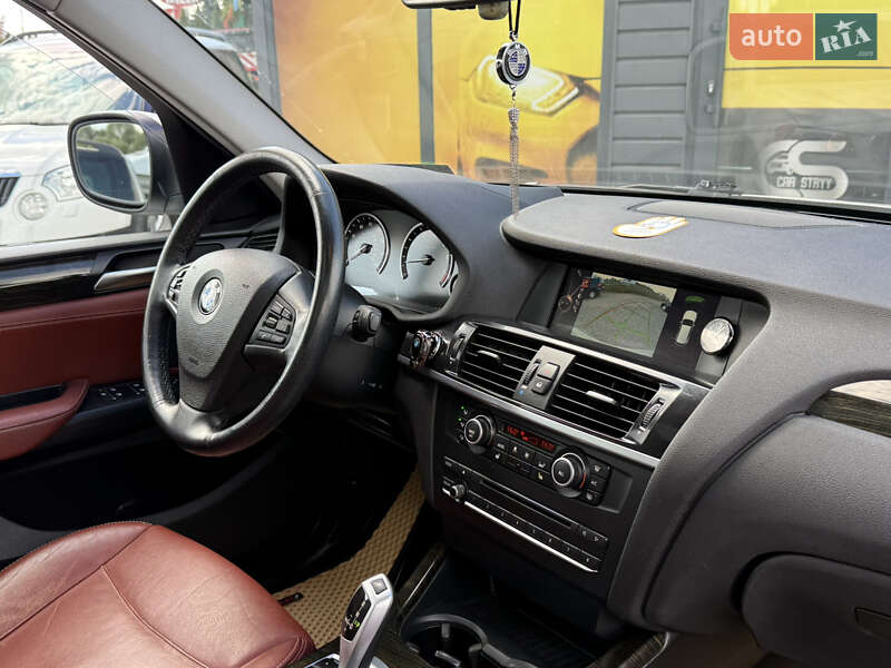 Внедорожник / Кроссовер BMW X3 2014 в Стрые