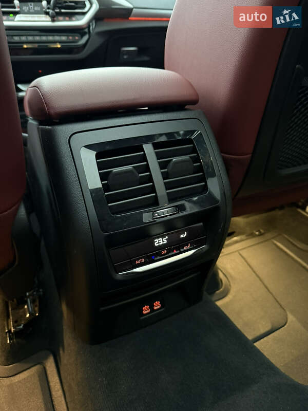 Позашляховик / Кросовер BMW X3 2022 в Києві фото 12 Позашляховик / Кросовер BMW X3 2022 в Києві