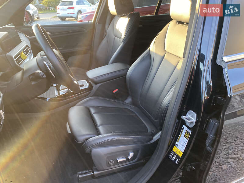 Внедорожник / Кроссовер BMW X3 2022 в Львове