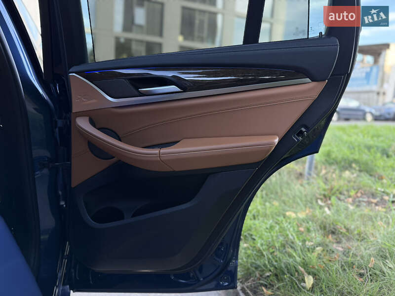 Внедорожник / Кроссовер BMW X3 2019 в Львове