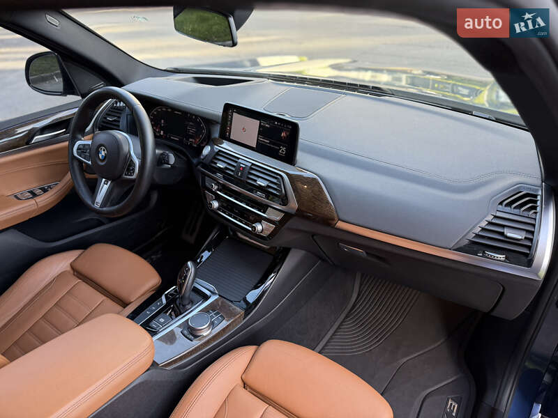 Внедорожник / Кроссовер BMW X3 2019 в Львове