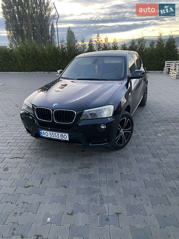 Внедорожник / Кроссовер BMW X3 2011 в Иршаве