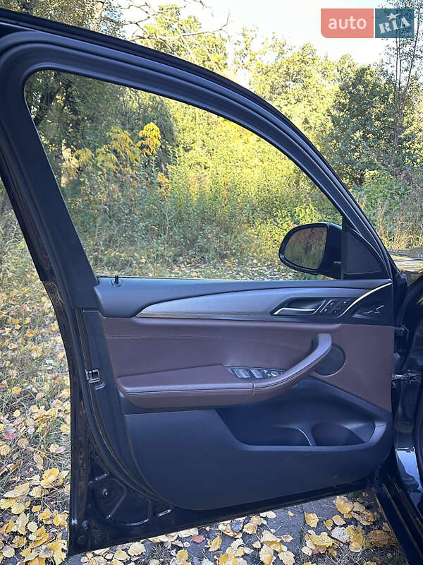 Внедорожник / Кроссовер BMW X3 2018 в Киеве