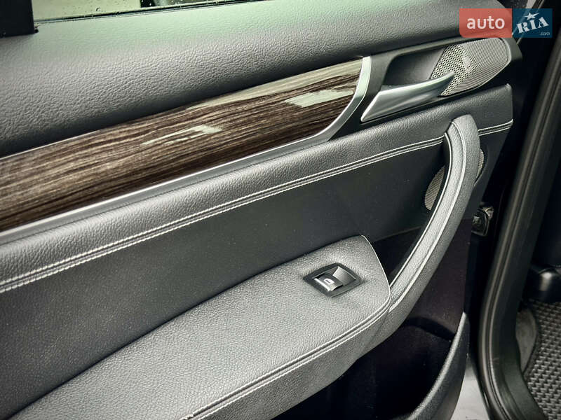 Внедорожник / Кроссовер BMW X3 2015 в Киеве