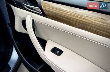 Внедорожник / Кроссовер BMW X3 2013 в 
