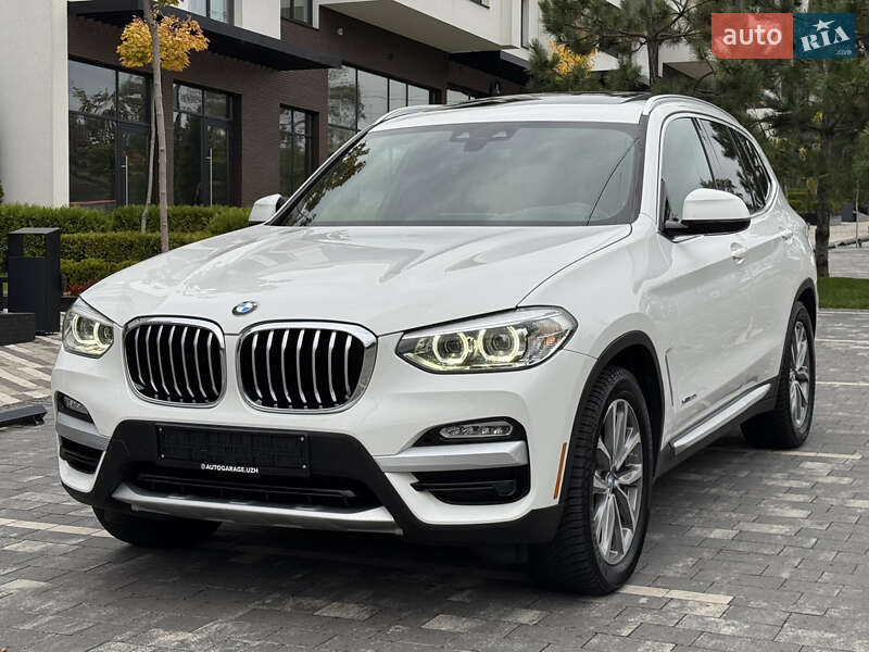 Внедорожник / Кроссовер BMW X3 2018 в Ужгороде