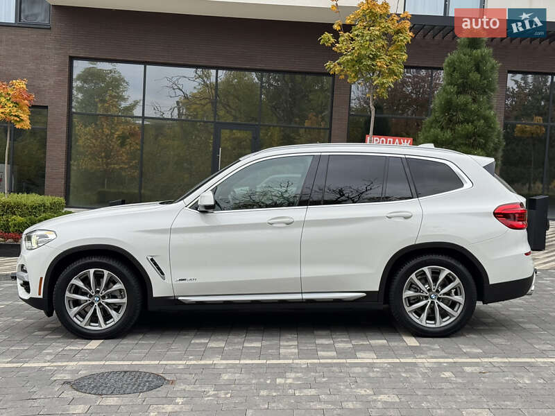 Внедорожник / Кроссовер BMW X3 2018 в Ужгороде