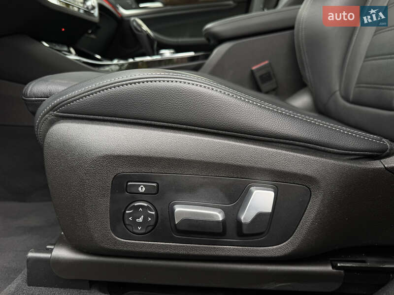 Внедорожник / Кроссовер BMW X3 2018 в Ужгороде