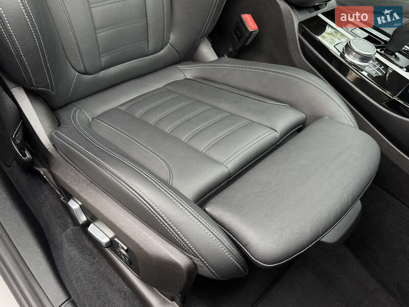 Внедорожник / Кроссовер BMW X3 2018 в Ужгороде