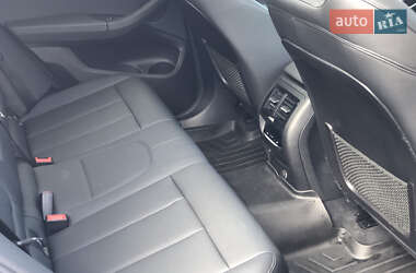 Внедорожник / Кроссовер BMW X3 2019 в 