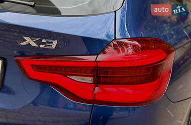 Внедорожник / Кроссовер BMW X3 2017 в 