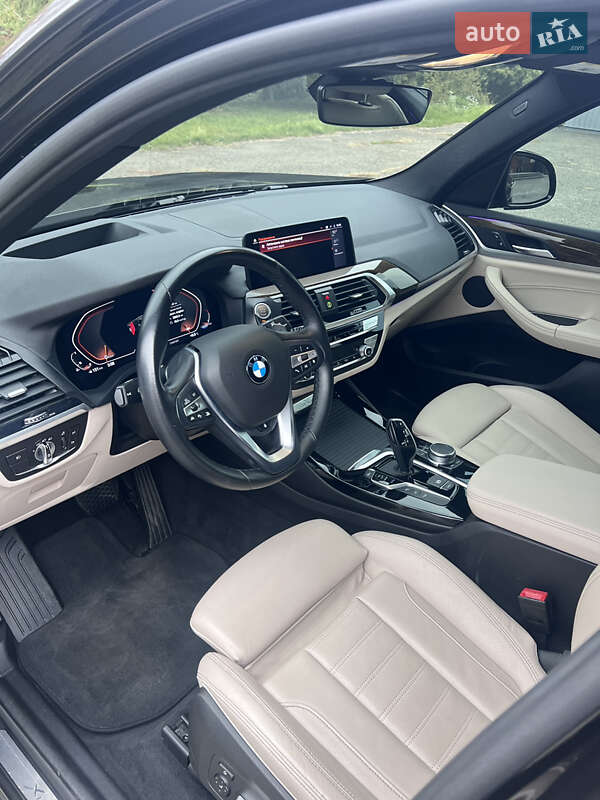Внедорожник / Кроссовер BMW X3 2020 в Львове