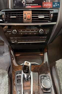 Позашляховик / Кросовер BMW X3 2015 в  фото 24 Позашляховик / Кросовер BMW X3 2015 в