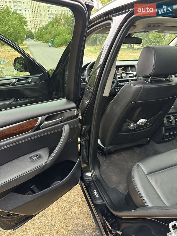 Внедорожник / Кроссовер BMW X3 2014 в Николаеве