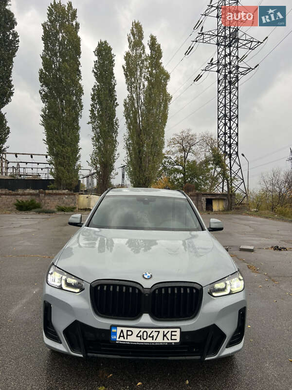 Внедорожник / Кроссовер BMW X3 2022 в 