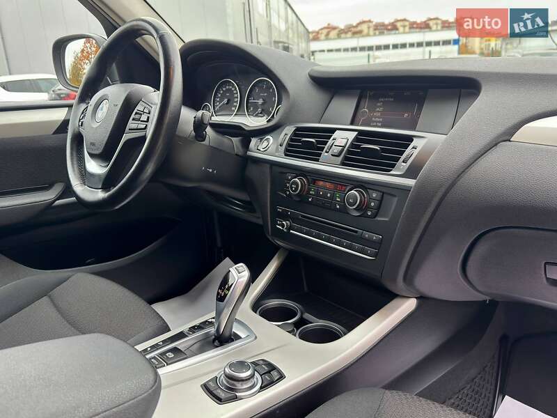 Позашляховик / Кросовер BMW X3 2012 в Львові фото 22 Позашляховик / Кросовер BMW X3 2012 в Львові