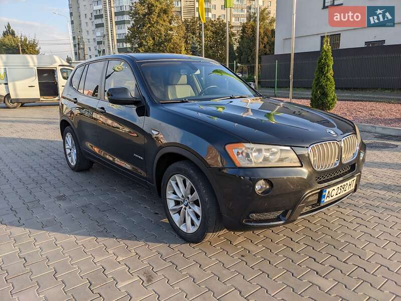 Внедорожник / Кроссовер BMW X3 2014 в Луцке