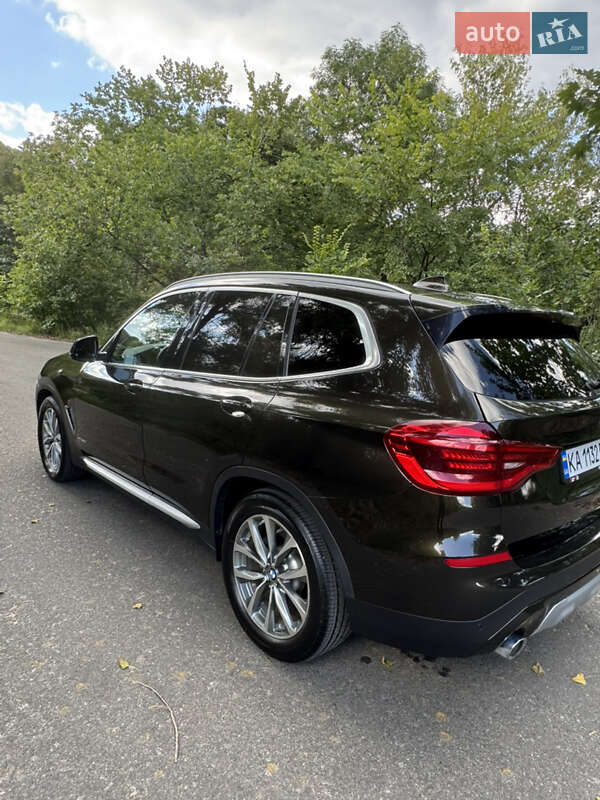 Внедорожник / Кроссовер BMW X3 2018 в Киеве