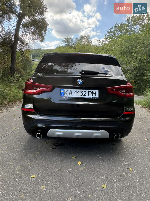 Внедорожник / Кроссовер BMW X3 2018 в Киеве