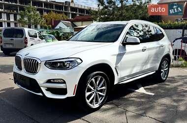 Внедорожник / Кроссовер BMW X3 2018 в 