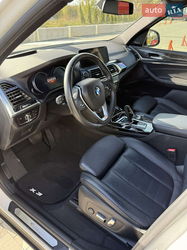 Внедорожник / Кроссовер BMW X3 2018 в Львове
