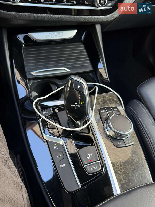 Внедорожник / Кроссовер BMW X3 2018 в Львове