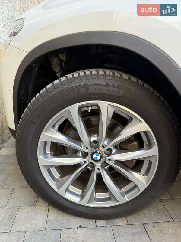Внедорожник / Кроссовер BMW X3 2018 в Львове
