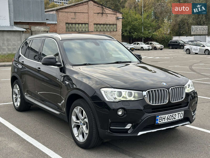 Внедорожник / Кроссовер BMW X3 2016 в Киеве