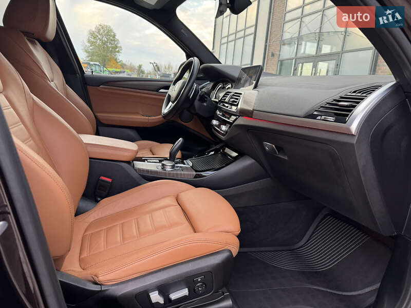 Внедорожник / Кроссовер BMW X3 2018 в Тернополе фото 88 Внедорожник / Кроссовер BMW X3 2018 в Тернополе