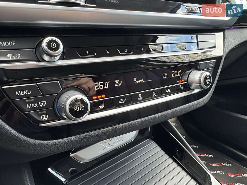 Внедорожник / Кроссовер BMW X3 2018 в Ужгороде