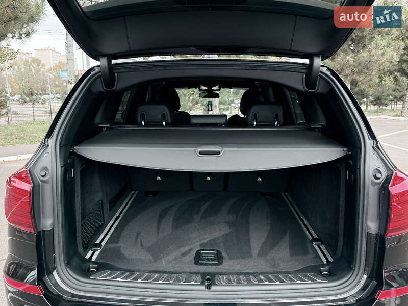 Позашляховик / Кросовер BMW X3 2018 в Одесі фото 45 Позашляховик / Кросовер BMW X3 2018 в Одесі