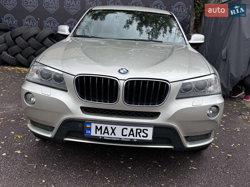 Внедорожник / Кроссовер BMW X3 2013 в Киеве