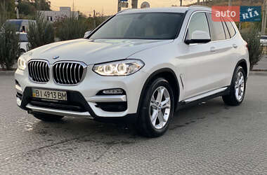 Внедорожник / Кроссовер BMW X3 2018 в 