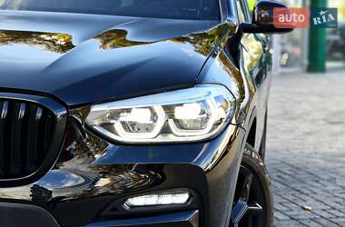 Внедорожник / Кроссовер BMW X3 2021 в 