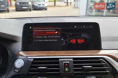 Внедорожник / Кроссовер BMW X3 2021 в 