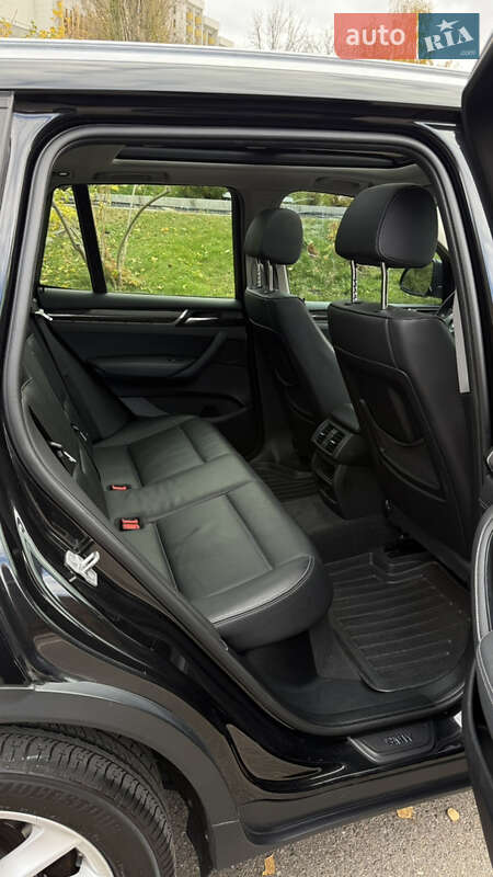 Внедорожник / Кроссовер BMW X3 2014 в Киеве