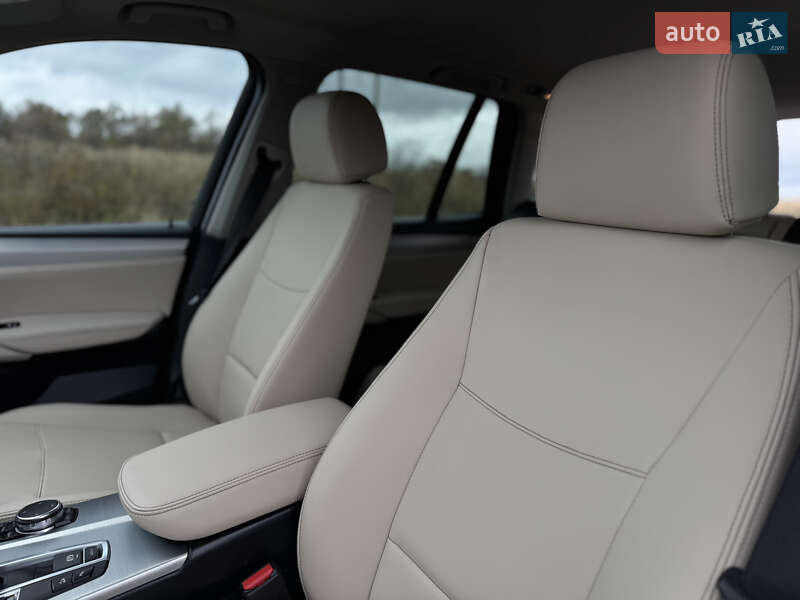 Внедорожник / Кроссовер BMW X3 2016 в Дрогобыче