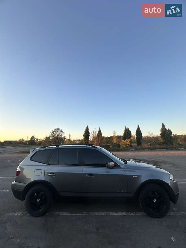 Внедорожник / Кроссовер BMW X3 2009 в Сарнах