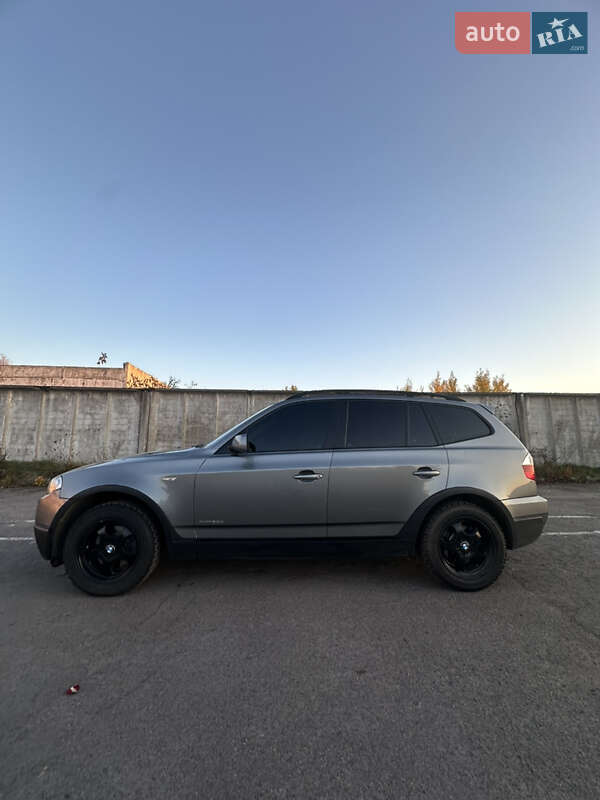 Внедорожник / Кроссовер BMW X3 2009 в Сарнах