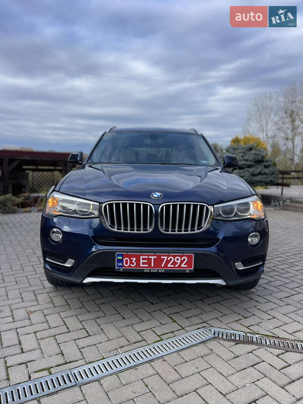 Внедорожник / Кроссовер BMW X3 2015 в Дубно