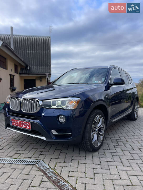 Внедорожник / Кроссовер BMW X3 2015 в Дубно