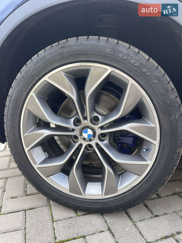 Внедорожник / Кроссовер BMW X3 2015 в Дубно