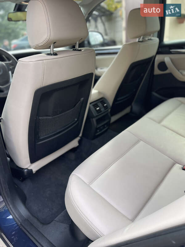 Внедорожник / Кроссовер BMW X3 2015 в Дубно